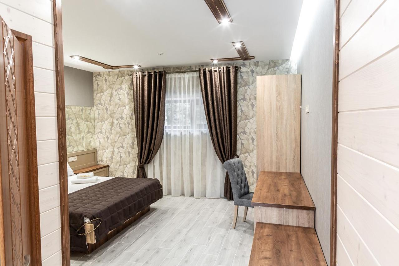 Любокрай Готельно-Відпочинковий Комплекс Skhidnytsia Exterior foto